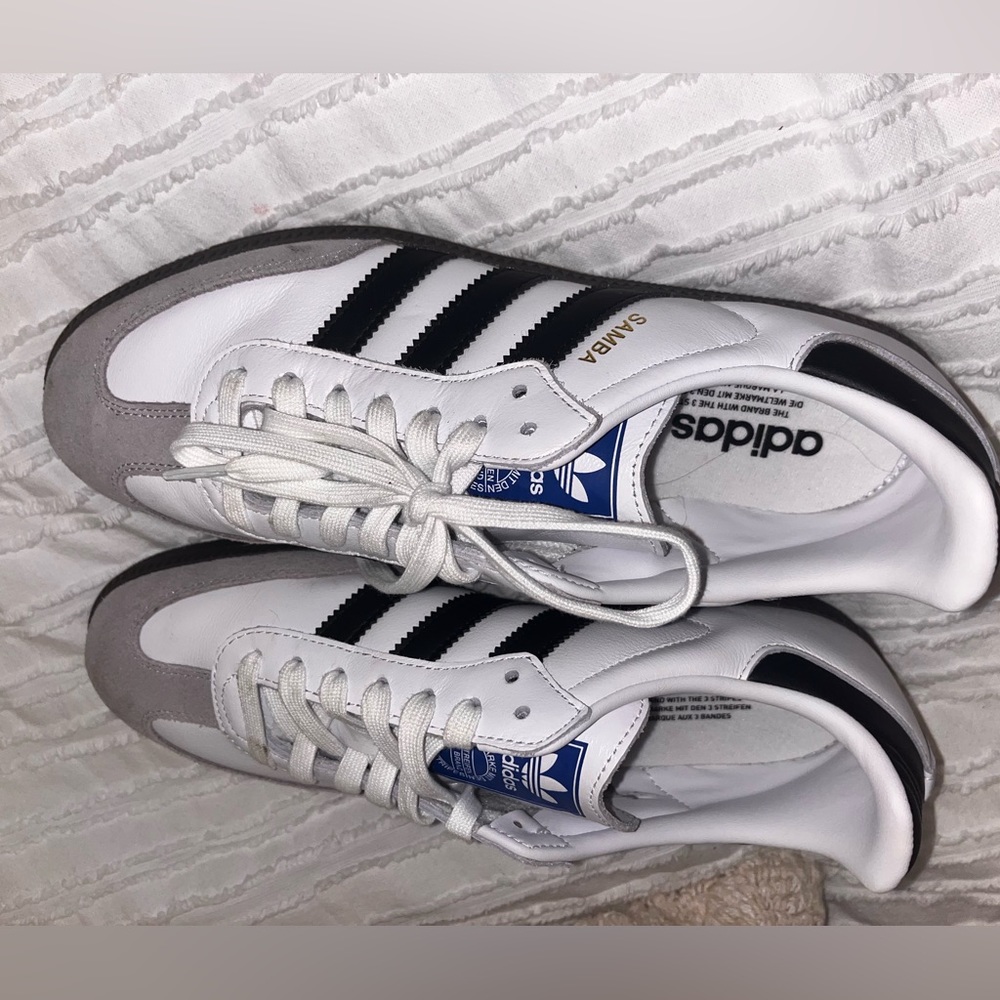 Adidas Sambas